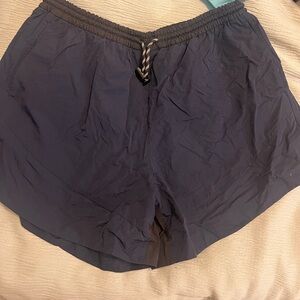 Lululemon shorts size 8